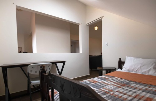 Fraijanes Casa | Beautiful chalet in Fraijanes, Poás. Just 30 minutes away from SJO Airport.