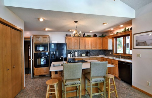 Chief Lake Casa | Beautiful Chief Lake Home on Chief Lake, Lakefront, Last Minute Deals!