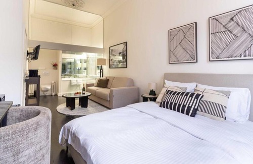 South Antwerp Apartamento | Beautiful city suite