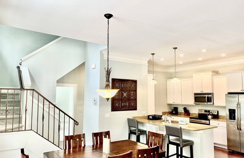Palmetto Dunes Cabaña | Beautiful Cottage on Hilton Head Island, Pink