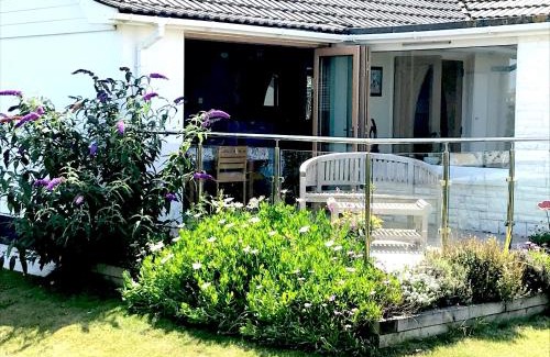 Sennen Apartamento | Beautiful coastal bungalow, Sennen, Porthcurno,sea