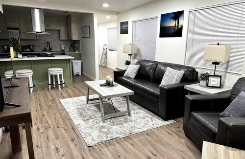 Lemoore Casa | Beautiful. Comfortable. Clean.
