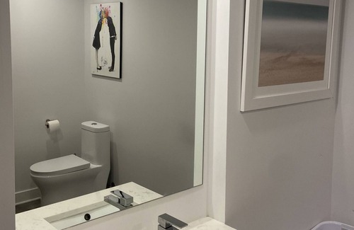Bout-de-l'Ile Casa | Beautiful Condo East Montreal