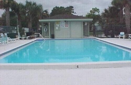East Lake Woodlands Condominio | Beautiful Condo in prime Florida location within premier gated community.