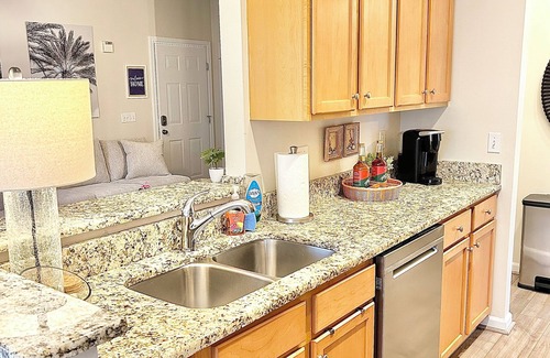 Sussex County Condominio | Beautiful Condo Near Rehoboth Beach & Lewes, Community Pool!