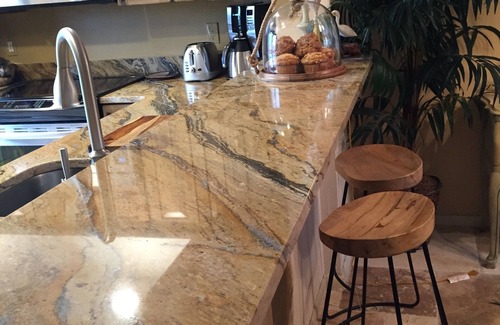 Cove Cay Condominio | Beautiful Condo Overlooking Tampa Bay and the 16th Green