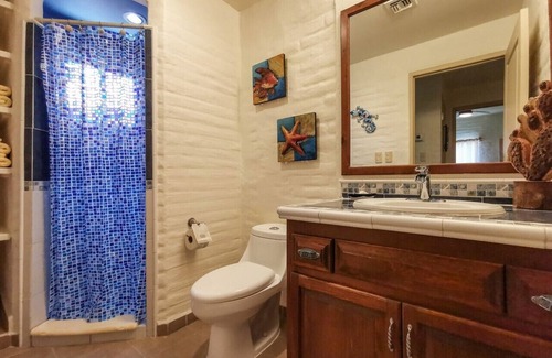 San Carlos Condominio | Beautiful condo walking distance to the beach