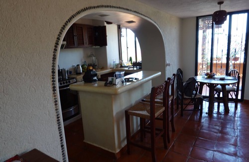 Playa Las Gatas Casa | Beautiful Condo With Gorgeous Ocean View 5 Min Walk from the best beach in Zihua