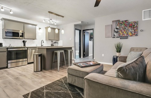 Lawton Apartamento | Beautiful Contemporary Suite #05