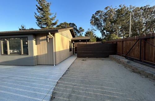 Mescal Corridor NW Apartamento | Beautiful contemporary studio. Just 5 minutes drive to Laguna seca and beach.