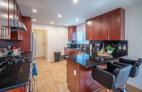 West San Jose Casa | Beautiful & convenient 3 bedroom/2.5 bath home