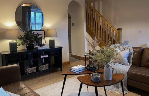 Walsden Casa | Beautiful & cosy 4 bedroom home