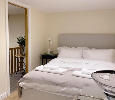 Walsden Casa | Beautiful & cosy 4 bedroom home