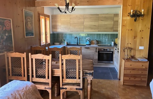 La Thuile Apartamento | Beautiful cosy penthouse ski apartment in La Thuile Aosta Valley. Pet friendly