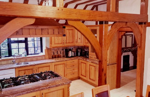 Brentwood Otro | Beautiful cottage in Brentwood