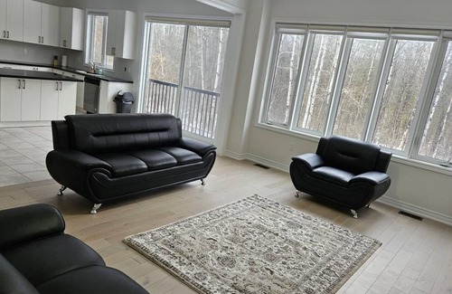 Alcona Cabaña | Beautiful Cottage Home By Innisfil Lake