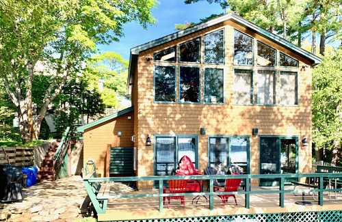 Sebascodegan Island Casa | Beautiful Cottage located on the Shore of Quahog Bay - Spacious deck and includes a private dock