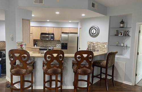 Tropical Cove Condominio | Beautiful Country Club Condo.
