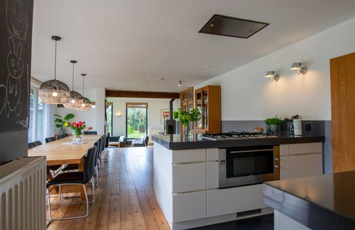 Callantsoog Casa | Beautiful country house with sauna, large garden