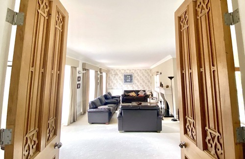 Nantwich Casa | Beautiful Country House in Cheshire for up to 10 Guests