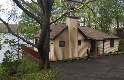 Honeoye Cabaña | Hermosa cabaña frente al mar en los Finger Lakes