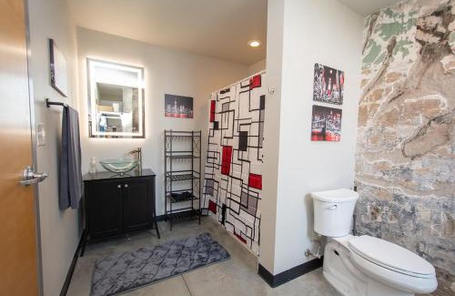 University Apartamento | Beautiful Cozy 1BR Loft Ideal Location