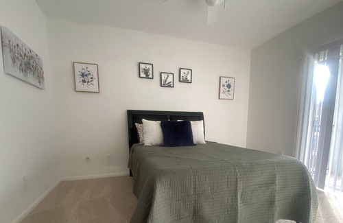 Shady Acres Apartamento | Beautiful & Cozy 2Bed/2Batg in The Heights