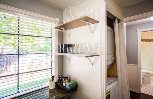Santa Rosa Casa | Beautiful & Cozy Home ~ Historic Cherry Street