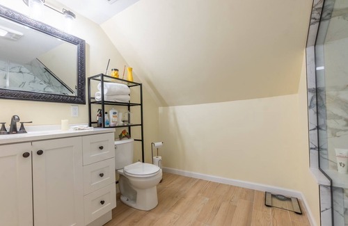 Montclair Casa | Beautiful cozy loft in Montclair, NJ