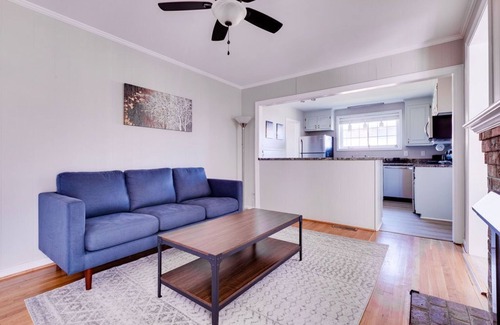 Richmond Casa | Beautiful, cozy ranch home! Private backyard!