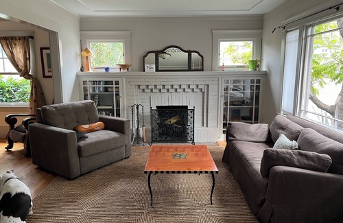 Rockridge Casa | Beautiful Craftsman in the Heart of Rockridge