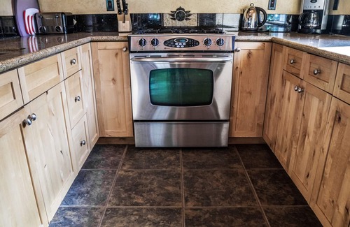 North Fork Casa | HERMOSA CABINA PERSONALIZADA EN 2O ACRES