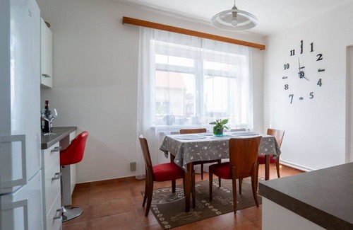 Kolin 2 Casa | Maravillosa casa de vacaciones privada para 5 personas con WIFI, TV, terraza y mascotas permitida