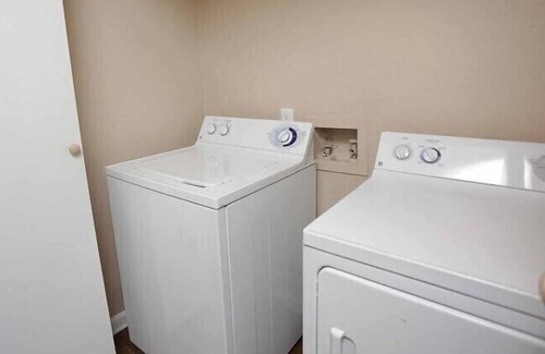 Duncanville Casa | 🌟Beautiful Dallas/ Duncanville townhome❗️W/Patio 5star host on other sites