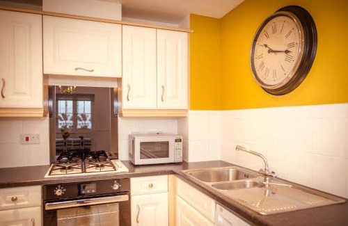 Eastbourne Apartamento | Beautiful Dawn - relax with stunning marina views
