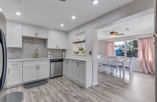 South Daytona Casa | Beautiful Daytona Beach home with pool- 10 min from the beach