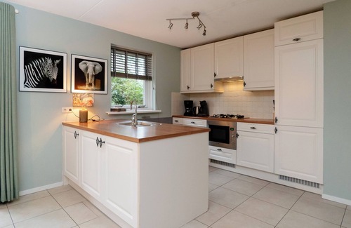 Garderen Casa | Beautiful detached bungalow for 8 persons in Garderen Veluwe