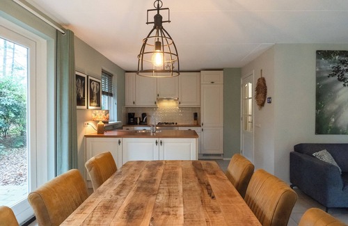 Garderen Casa | Beautiful detached bungalow for 8 persons in Garderen Veluwe