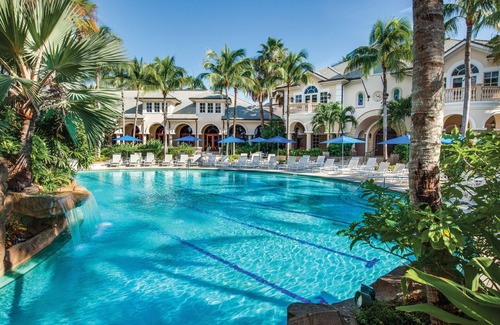 Naples Casa | Beautiful Detached Home in Fiddlers Creek on the Golf Course