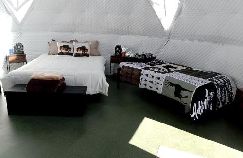 Plains Otro | Beautiful Dome for a Romantic Glamping Escape with Breathtaking Views in Montana