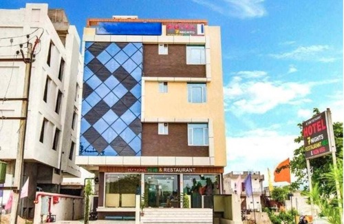 Sanganer Apartamento | Beautiful Double Room at Hotel 7 Nights