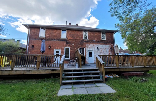 Sudbury Casa | Beautiful Downtown 3 Bedroom Century Home -A