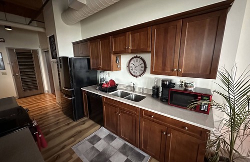Central Business District Apartamento | Beautiful Downtown loft with roof top