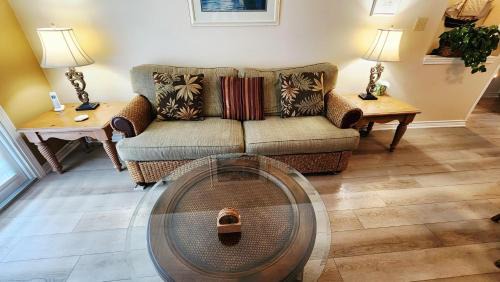 Truman Annex Casa | Beautiful Downtown Truman Annex Condo