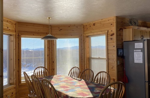 Driggs Cabina | Hermosa cabaña Driggs con espectaculares vistas de Teton cerca de la estación de esquí Grand Targhee.