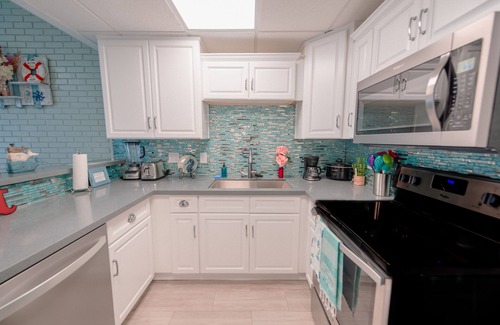 Fort Walton Beach Condominio | RECIENTEMENTE REMODELADO HERMOSO CONDO DE PLAYA :)