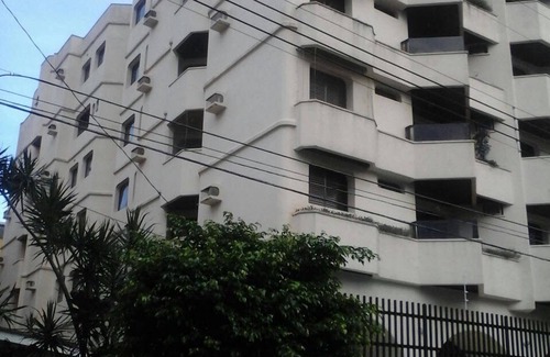 Jardim Vitoria Apartamento | HERMOSO APARTAMENTO ENSEADA- A 2 CUADRAS DE LA PLAYA