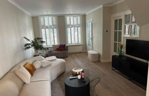 Medemblik Casa | Beautiful entire house in the center