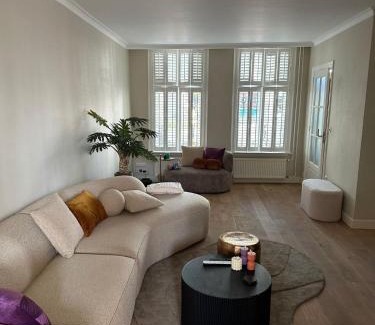 Medemblik Casa | Beautiful entire house in the center