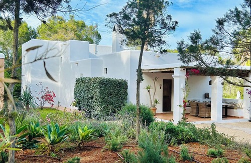 Sant Carles de Peralta Casa | Preciosa casa para 6 personas situada en plena naturaleza